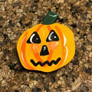 Halloween pumpkin jackolantern wooden pin